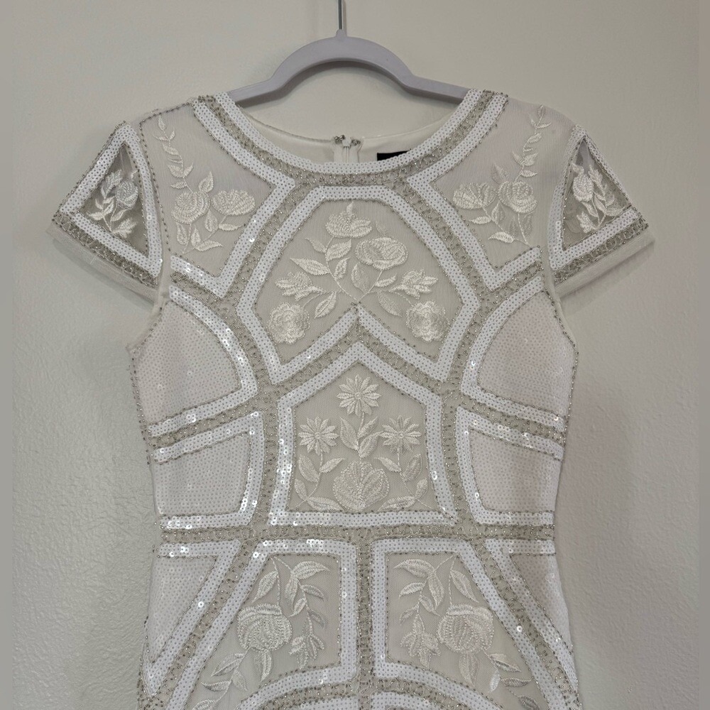 Lulus White Sequin Beaded Embroidered Bodycon Mini Dress Size‎ Small (730) - Picture 4 of 15